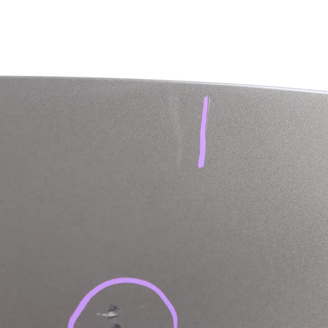 Spoiler trasero Mini R60 Tailgate Boot Lid Trim Panel Royal Grey Metallic - A48 para con número de pieza 9811626 Spoiler trasero Mini R60 Tailgate Boot Lid Trim Panel Royal Grey Metallic - A48 - SKU 9811626-ROG - Número de pieza 9811626