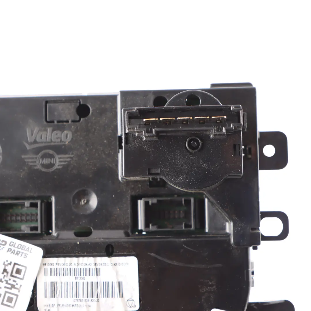 Conditioning Panel Mini R60 R61 Heater Control Unit Switch 9811978 to Air with Part number 9812029 Air Conditioning Panel Mini R60 R61 Heater Control Unit Switch 9811978 - SKU 9812029-3 - Part number 9812029