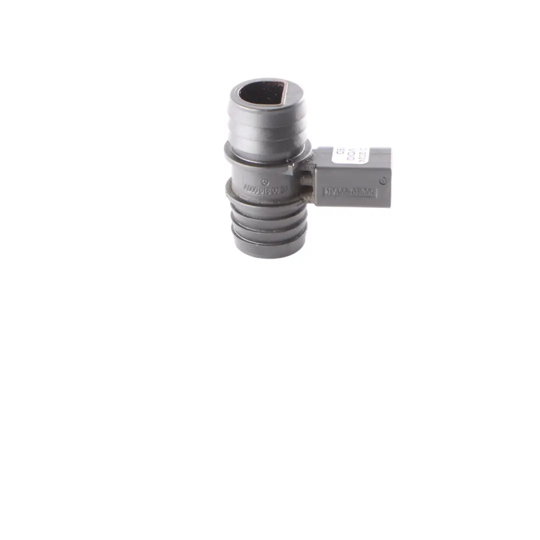 Mercedes W906 OM651 Diesel Breather Hose Pipe Intake Vent Valve - SKU A0000160030 - Numéro de pièce A0000160030