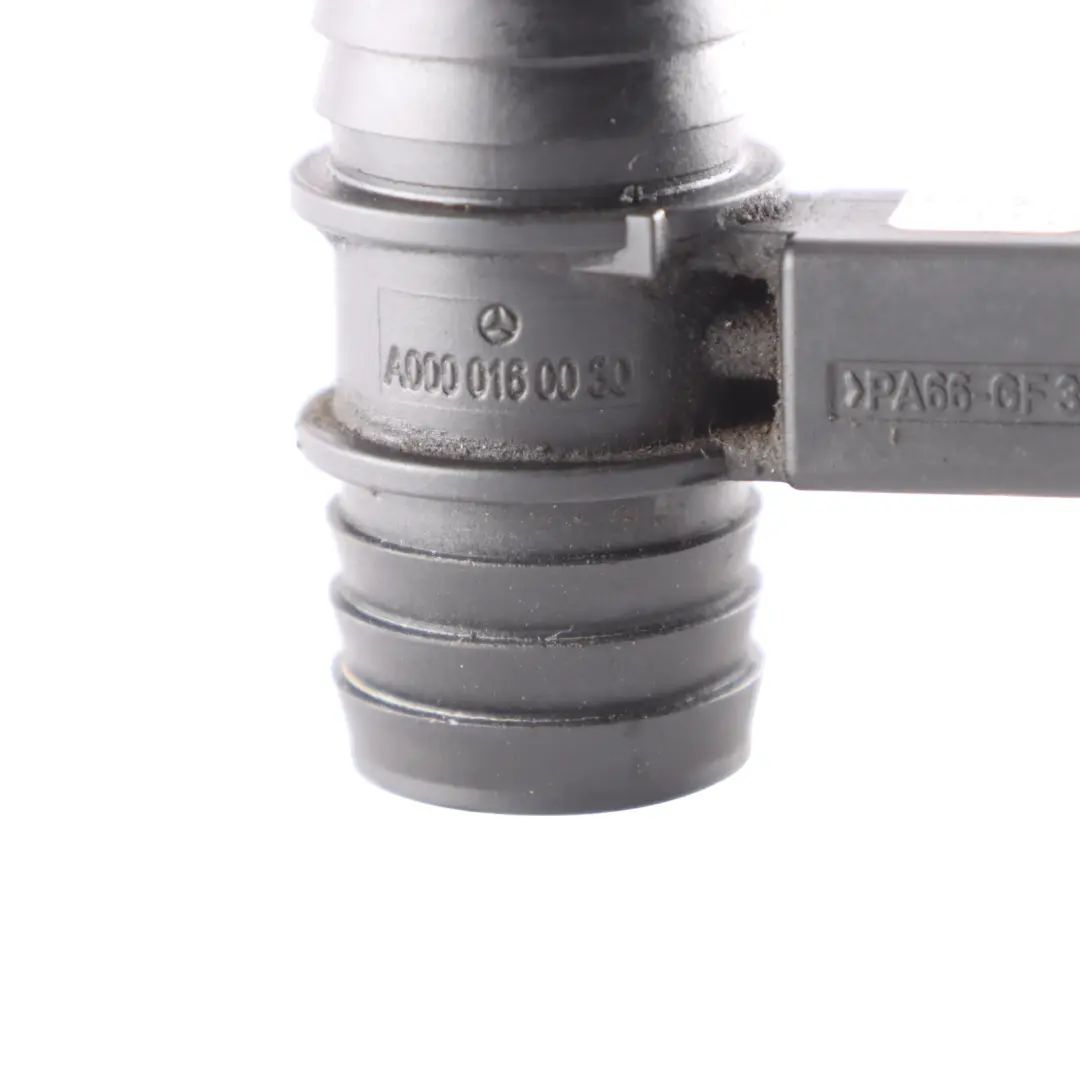 Mercedes W906 OM651 Diesel Breather Hose Pipe Intake Vent Valve - SKU A0000160030 - Numéro de pièce A0000160030