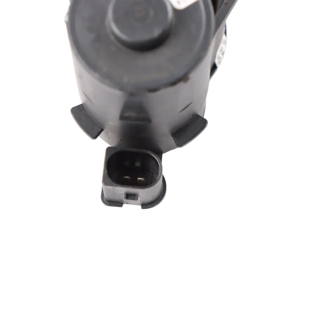 Eléctrico Pinza Mano Freno Actuador Izquierda Derecha para Mercedes W177 Motor con número de pieza A0001500300 Mercedes W177 Motor Eléctrico Pinza Mano Freno Actuador Izquierda Derecha - SKU A0001500300 - Número de pieza A0001500300