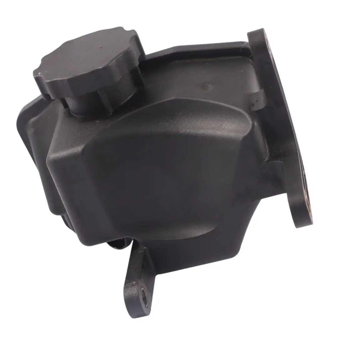 Depósito aceite Tanque la bomba dirección asistida para Mercedes ML W164 Diesel OM629 con número de pieza A0004602183 Mercedes ML W164 Diesel OM629 Depósito aceite Tanque la bomba dirección asistida - SKU A0004602183 - Número de pieza A0004602183