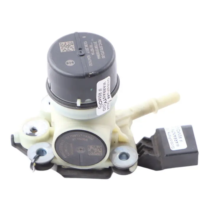 Pump Mercedes W213 X253 Diesel Exhaust Emission Tank Pump to Ad Blue with Part number A0004700400 Ad Blue Pump Mercedes W213 X253 Diesel Exhaust Emission Tank Pump - SKU A0004700400 - Part number A0004700400