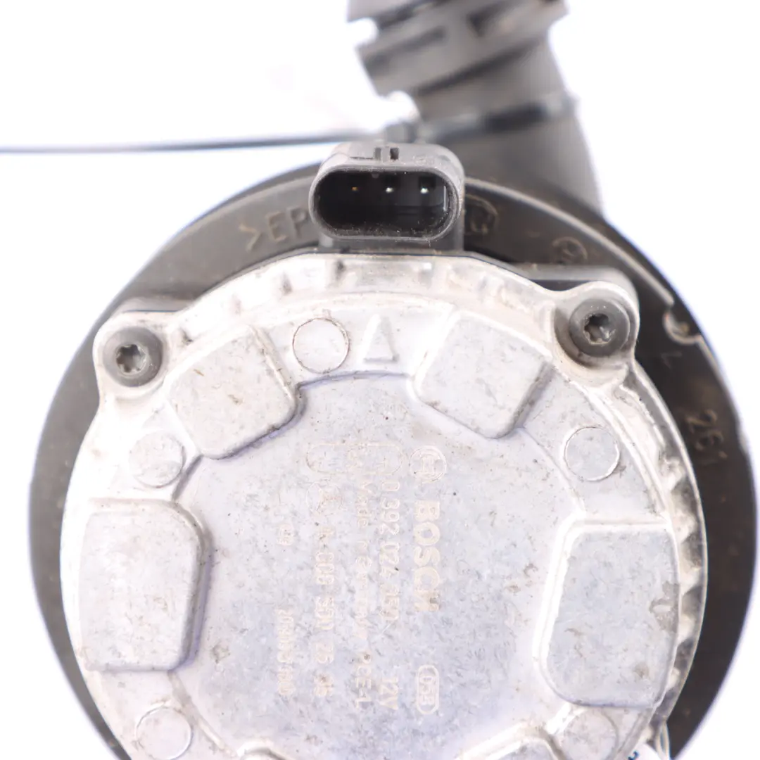 Auxiliary Secondary Coolant Water Pump to Mercedes W205 with Part number A0005002606 Mercedes W205 Auxiliary Secondary Coolant Water Pump - SKU A0005002606 - Part number A0005002606