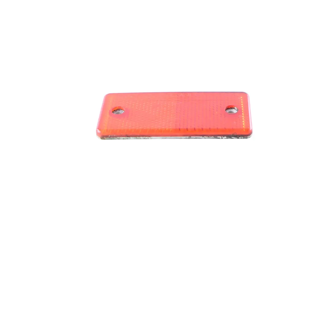 W901 Riflettore Paraurti Posteriore Destro Sinistro per Mercedes Sprinter con numero di parte A0005444205 Mercedes Sprinter W901 Riflettore Paraurti Posteriore Destro Sinistro - SKU A0005444205 - Numero di parte A0005444205
