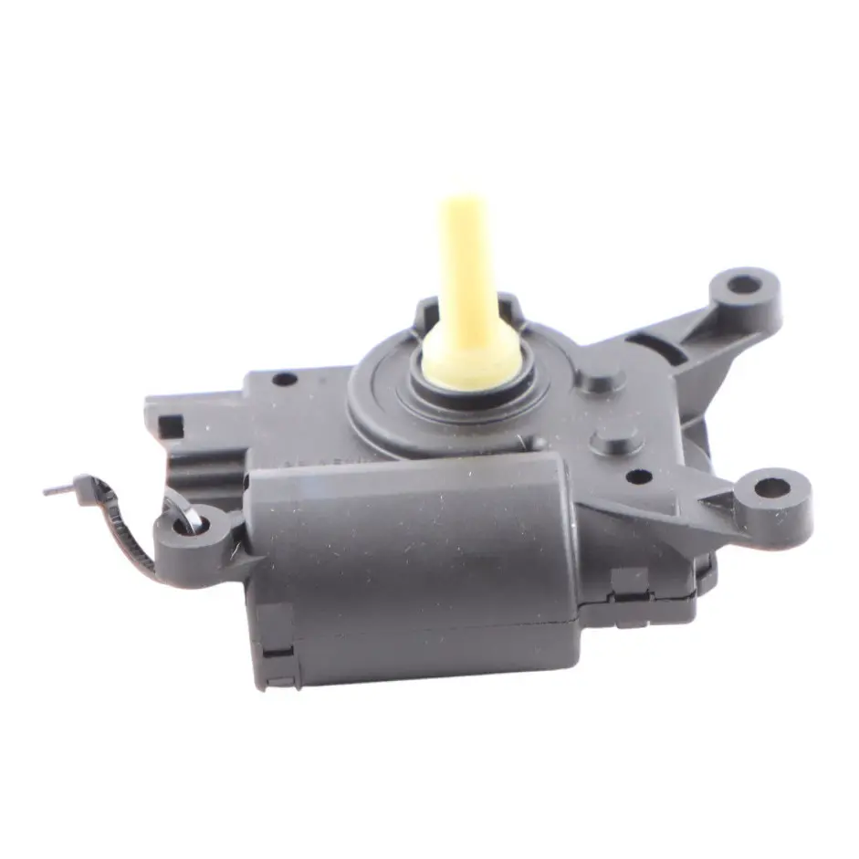 Distribution Heater Regulator Motor to Mercedes W906 Air with Part number A0008205808 Mercedes W906 Air Distribution Heater Regulator Motor - SKU A0008205808 - Part number A0008205808