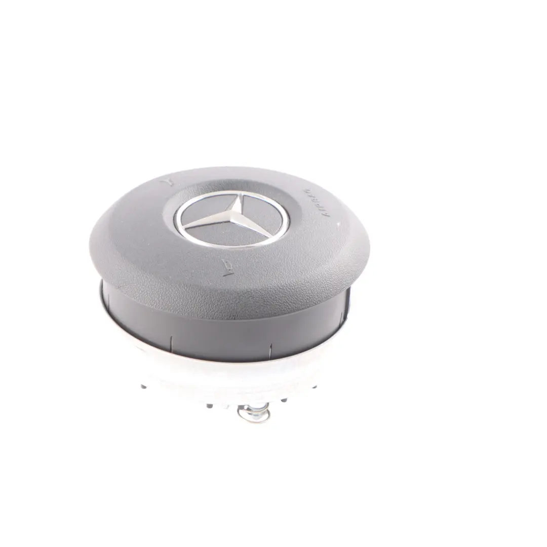 Modulo aria volante lato guida nero per Mercedes W177 con numero di parte A0008607300 Mercedes W177 Modulo aria volante lato guida nero - SKU A0008607300 - Numero di parte A0008607300