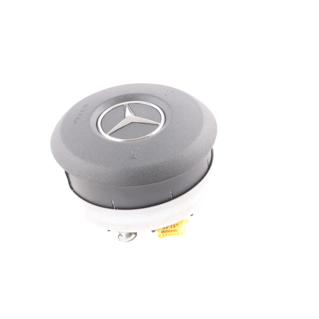 Poduszka Powietrzna Kierowcy Czarna do Mercedes W177 o numerze A0008607300 Mercedes W177 Poduszka Powietrzna Kierowcy Czarna - SKU A0008607300 - Numer Części A0008607300