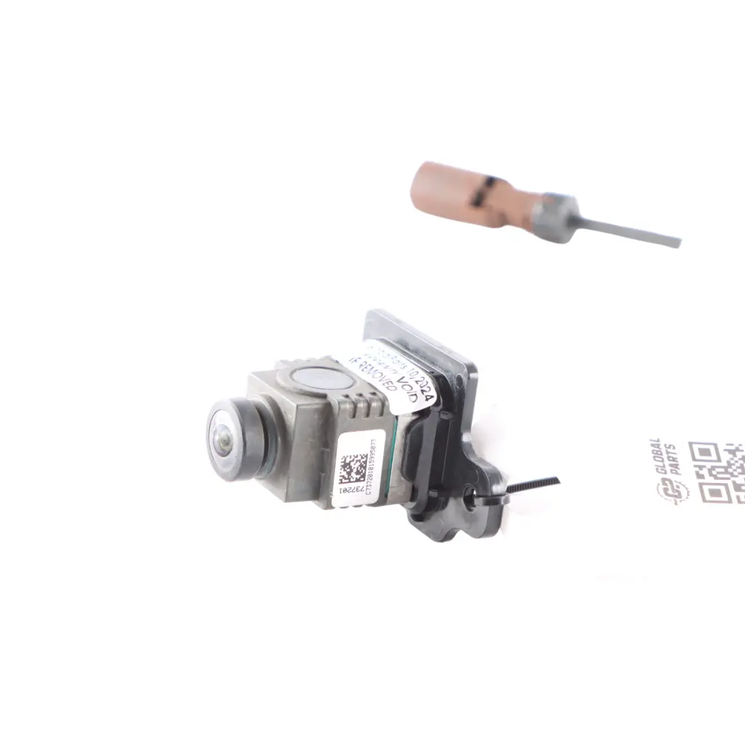 Delantero 360 Grados Vista Cámara Parrilla Envolvente para Mercedes W205 con número de pieza A0009056306 Mercedes W205 Delantero 360 Grados Vista Cámara Parrilla Envolvente - SKU A0009056306 - Número de pieza A0009056306