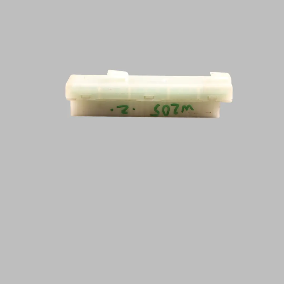 Stromverteiler Platte Steuergerät Modul für Mercedes W166 W213 C238 mit Teilenummer A0009821012 Mercedes W166 W213 C238 Stromverteiler Platte Steuergerät Modul - SKU A0009821012 - Teilenummer A0009821012