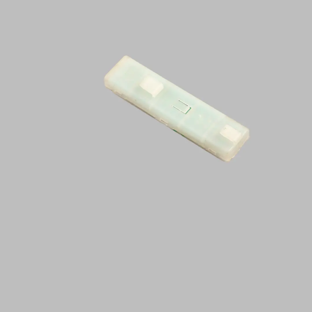 Mercedes W166 W213 C238 Placa distribución energía Módulo control - SKU A0009821012 - Número de pieza A0009821012