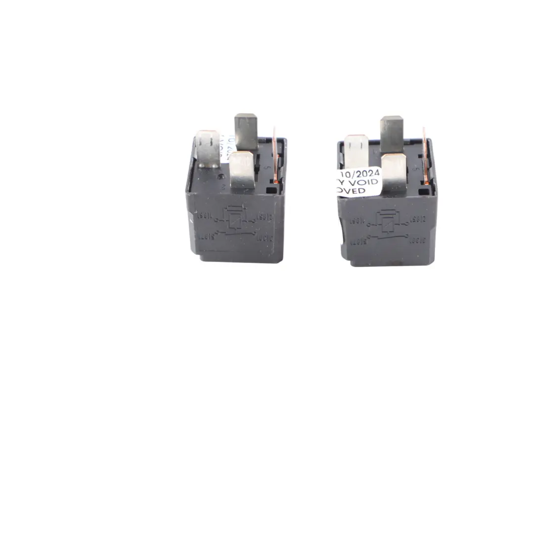 Mercedes W213 Power Relay 4 Pin 12V Hella SET x2 - SKU A0009828223-1 - Part number A0009828223