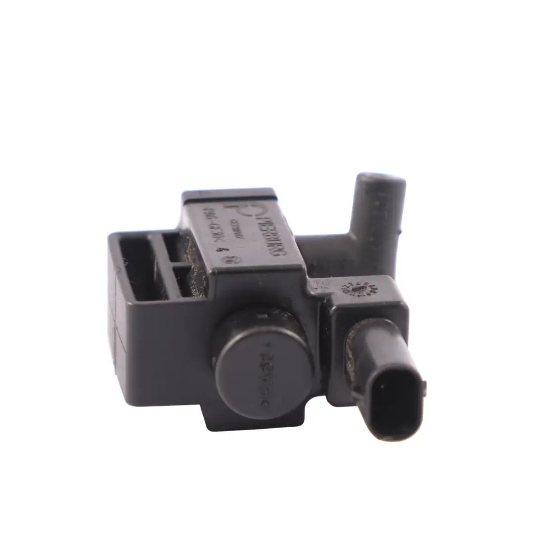 Elettrovalvola di sfiato per Mercedes W204 W212 C218 W221 W251 con numero di parte A0025406897 Mercedes W204 W212 C218 W221 W251 Elettrovalvola di sfiato - SKU A0025406897 - Numero di parte A0025406897