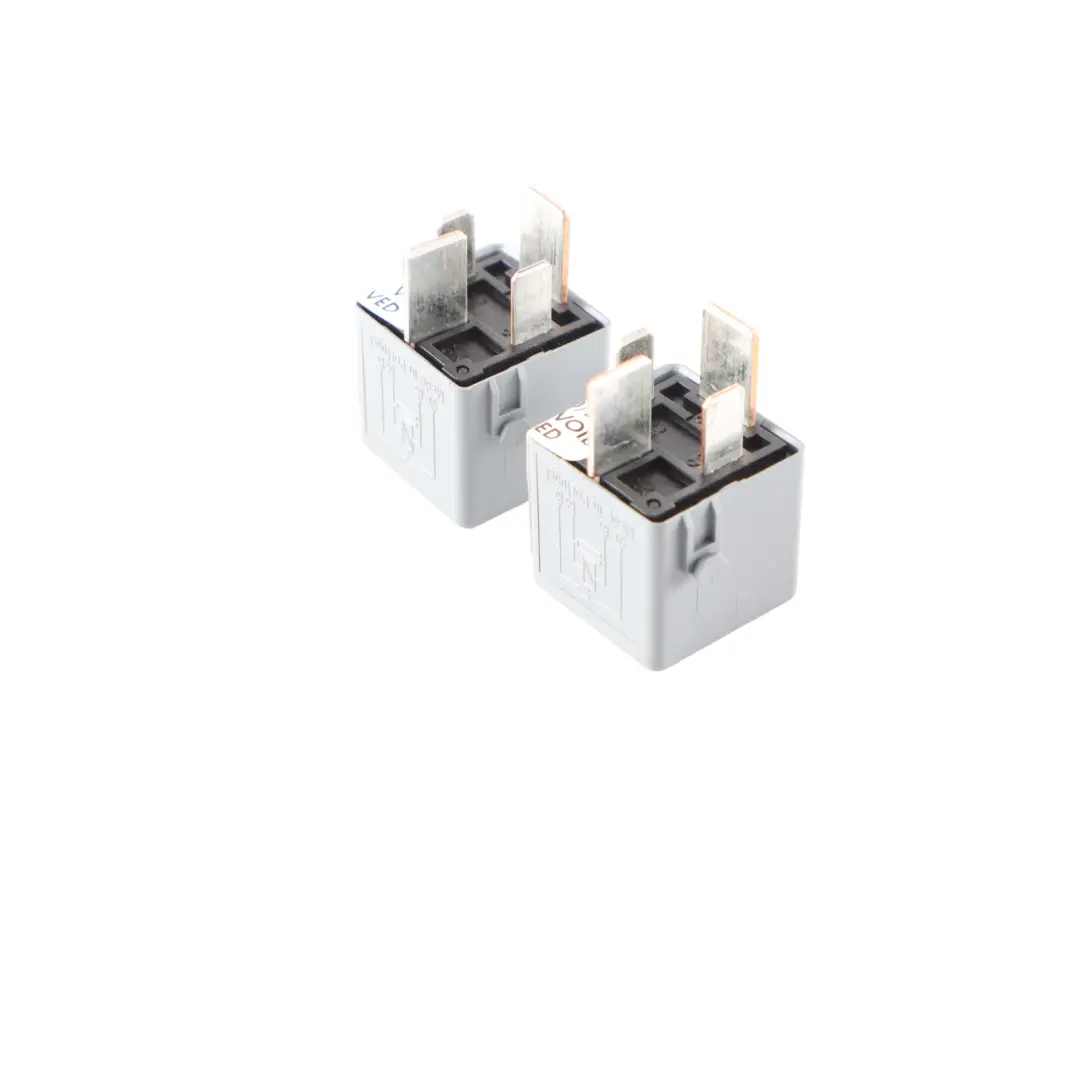 Relais Grau Tyco für Mercedes ML W163 mit Teilenummer A0025422619 Mercedes ML W163 Relais Grau Tyco - SKU A0025422619-2 - Teilenummer A0025422619