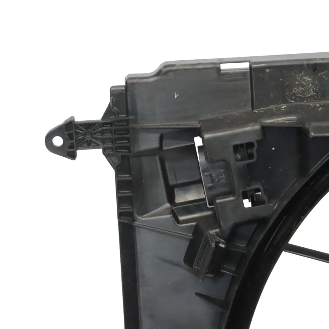 Ventilador del radiador del motor 850W Mercedes W213 W238 C253 para con número de pieza A0999063802 Ventilador del radiador del motor 850W Mercedes W213 W238 C253 - SKU A0999063802 - Número de pieza A0999063802