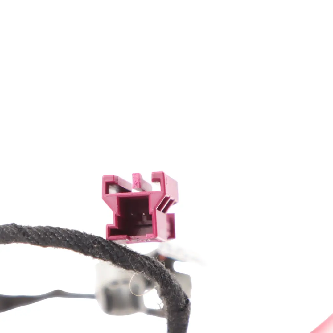 Additional Third Stop Lamp Brake Light to Mercedes W205 W213 Rear with Part number A0999067500 Mercedes W205 W213 Rear Additional Third Stop Lamp Brake Light - SKU A0999067500-1 - Part number A0999067500