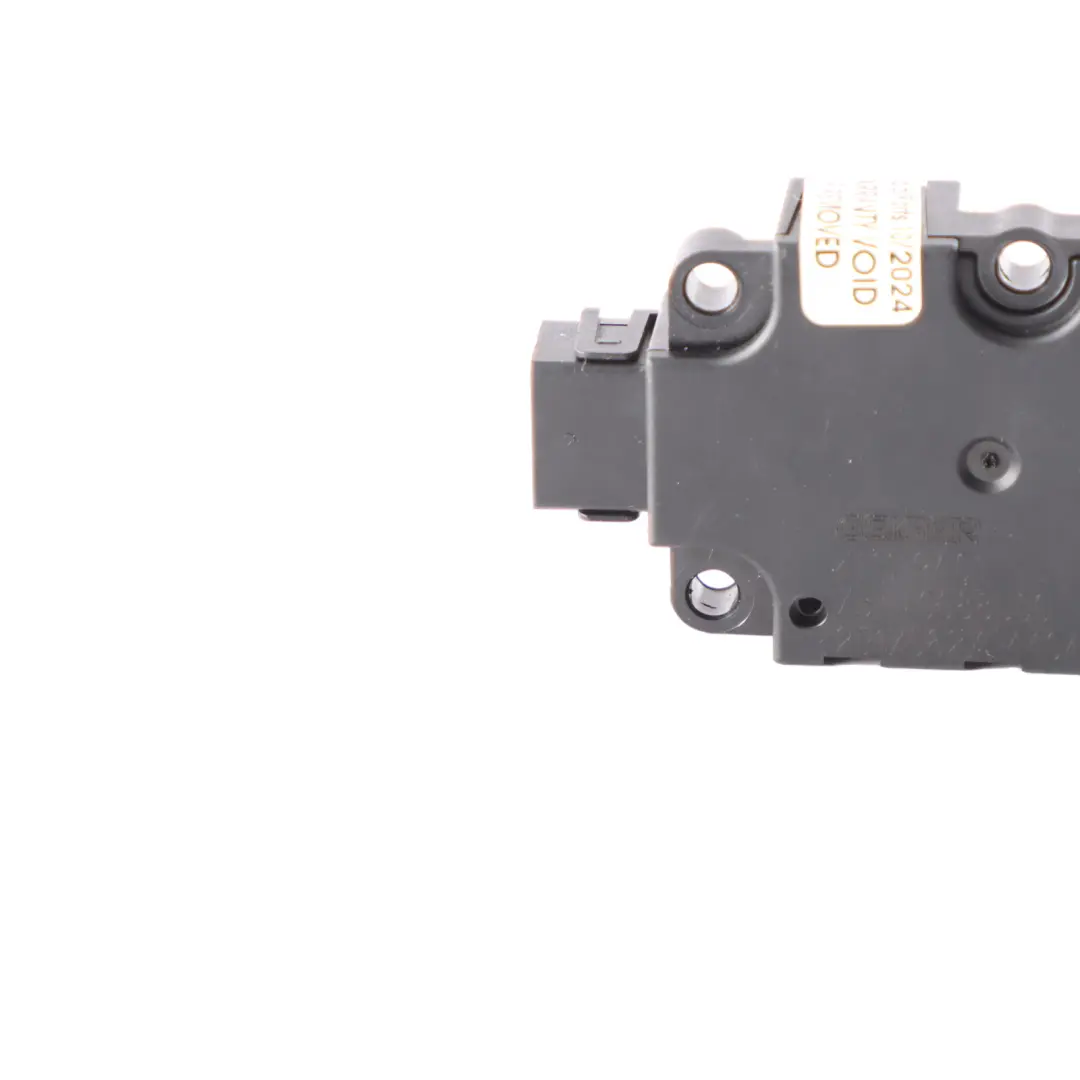Mercedes W205 Vent Flap Servo Motor Stove Damper Activator Left N/S - SKU A0999069500 - Part number A0999069500