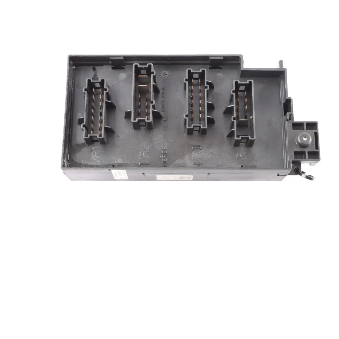 Fuse Box Relay Module Control Unit to Mercedes W164 W251 with Part number A1645403772 Mercedes W164 W251 Fuse Box Relay Module Control Unit - SKU A1645403772 - Part number A1645403772
