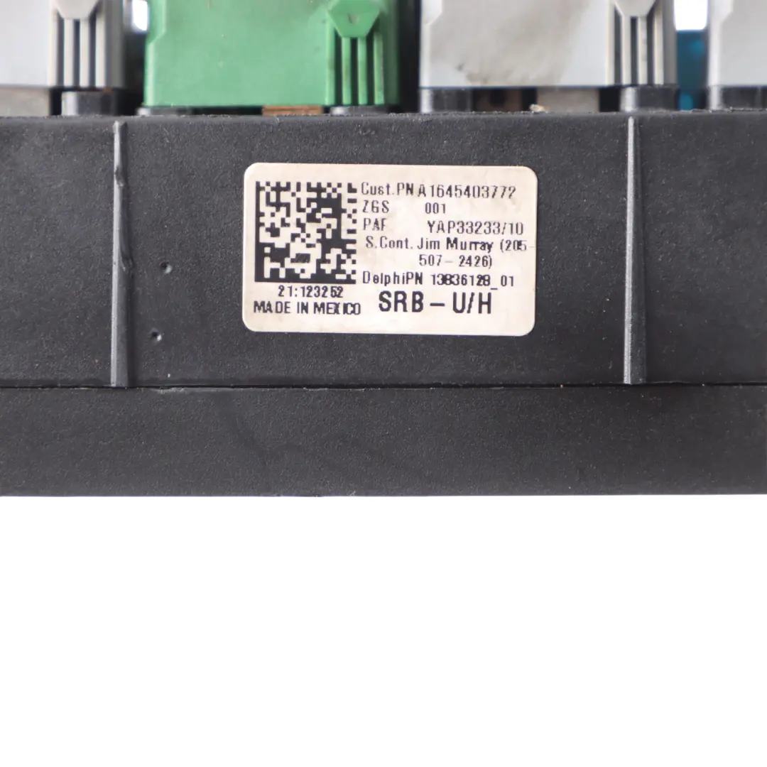 Fuse Box Relay Module Control Unit to Mercedes W164 W251 with Part number A1645403772 Mercedes W164 W251 Fuse Box Relay Module Control Unit - SKU A1645403772 - Part number A1645403772