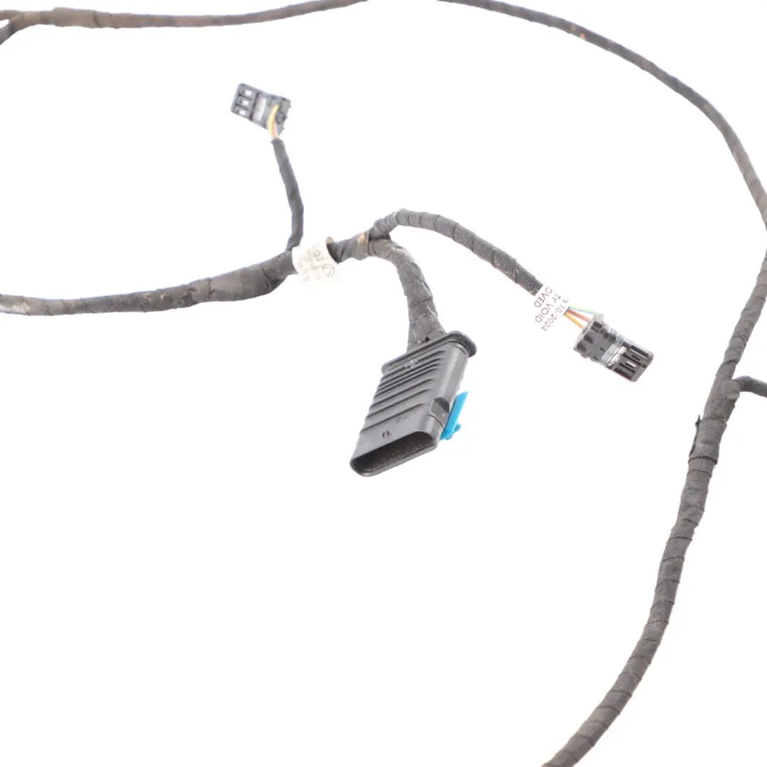 PDC Wiring Mercedes W169 W245 Front Bumper Parking Sensor Loom Cable to with Part number A1695403733 PDC Wiring Mercedes W169 W245 Front Bumper Parking Sensor Loom Cable - SKU A1695403733-1 - Part number A1695403733