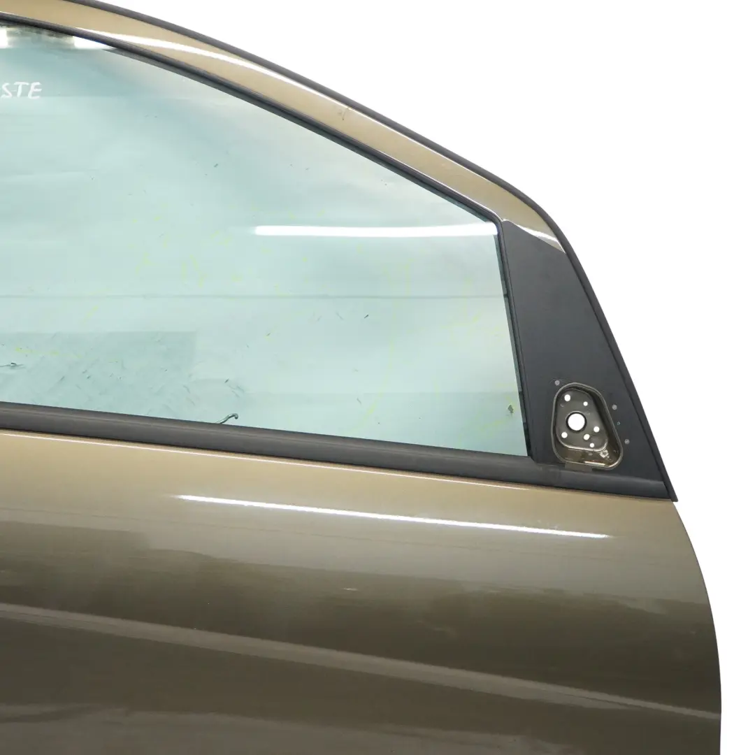 Mercedes W169 Porte Avant Droite Steppe Brown Metallic - 490 - SKU A1697202205-STE - Numéro de pièce A1697202205