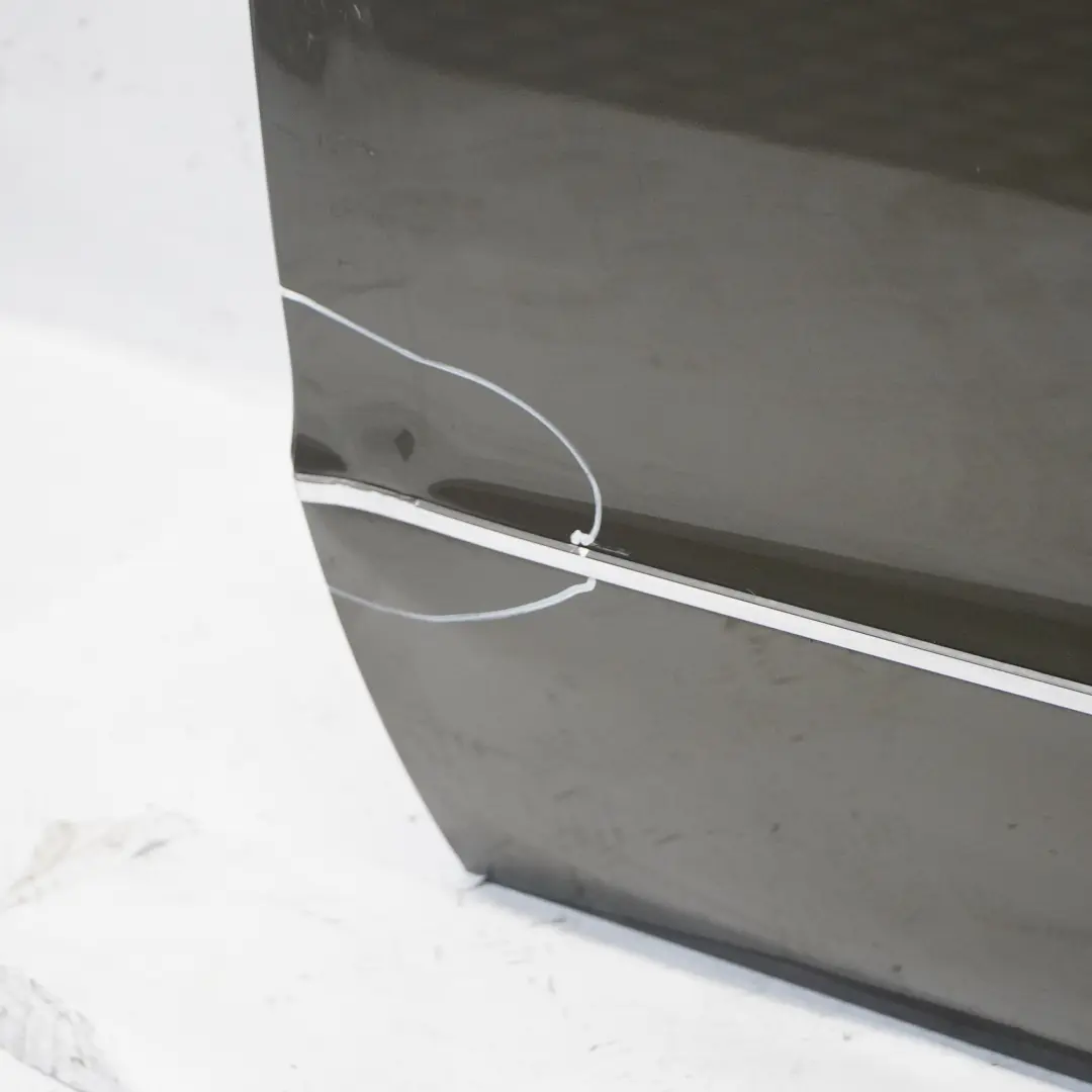 Porta posteriore sinistra Steppe Brown Metallic - 490 per Mercedes W169 con numero di parte A1697301905 Mercedes W169 Porta posteriore sinistra Steppe Brown Metallic - 490 - SKU A1697301905-STE - Numero di parte A1697301905