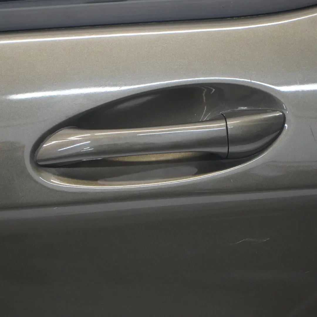 Mercedes W169 Porta posteriore sinistra Steppe Brown Metallic - 490 - SKU A1697301905-STE - Numero di parte A1697301905
