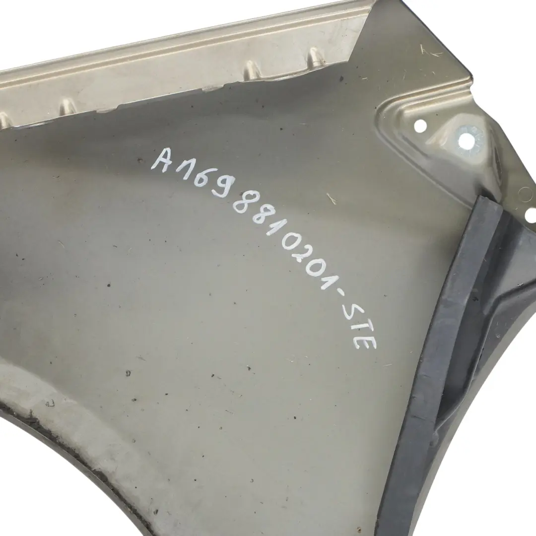 Mercedes W169 Błotnik Prawy Przód Steppe Brown Brązowy Metalik - 490 - SKU A1698810201-STE - Numer Części A1698810201