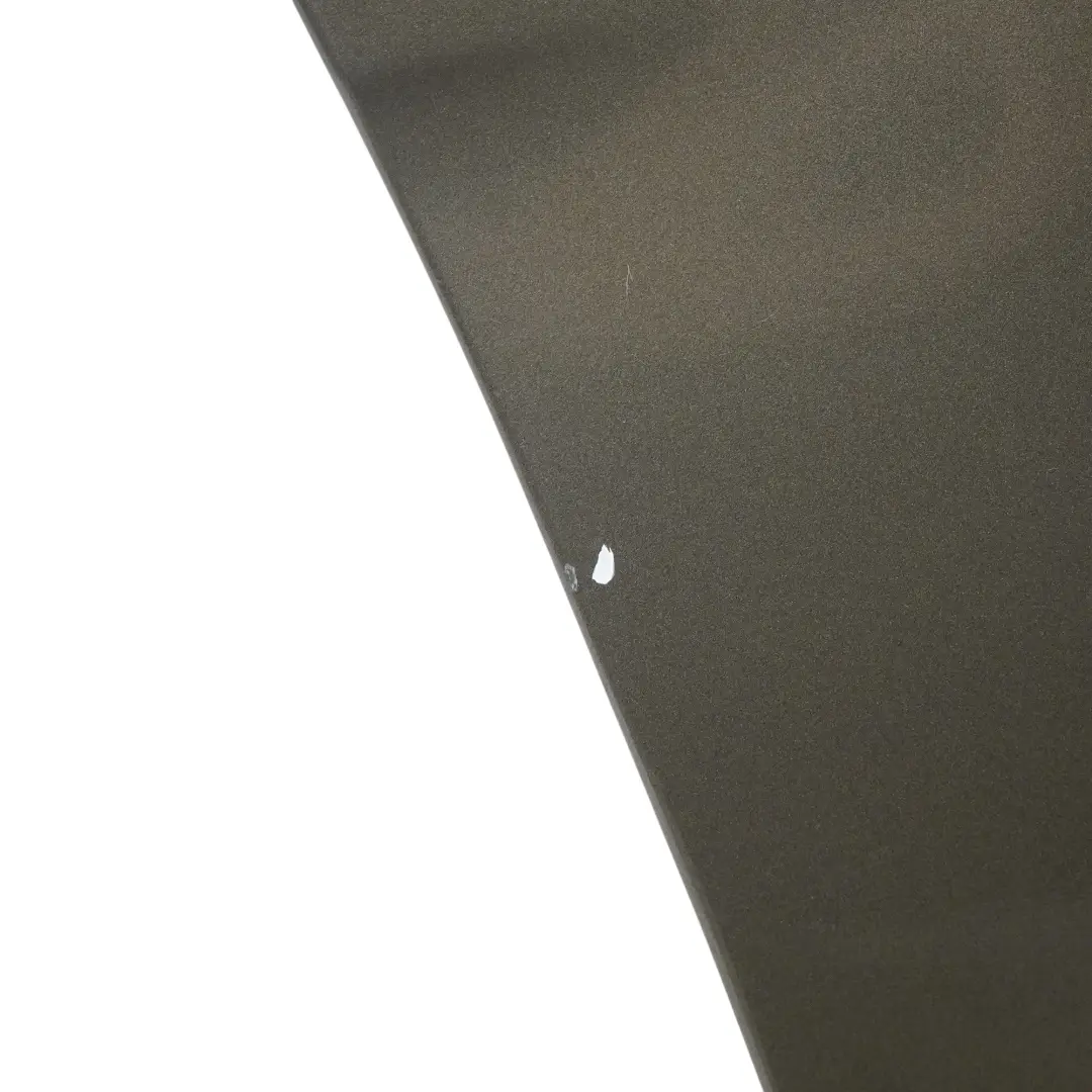 Błotnik Prawy Przód Steppe Brown Brązowy Metalik - 490 do Mercedes W169 o numerze A1698810201 Mercedes W169 Błotnik Prawy Przód Steppe Brown Brązowy Metalik - 490 - SKU A1698810201-STE - Numer Części A1698810201