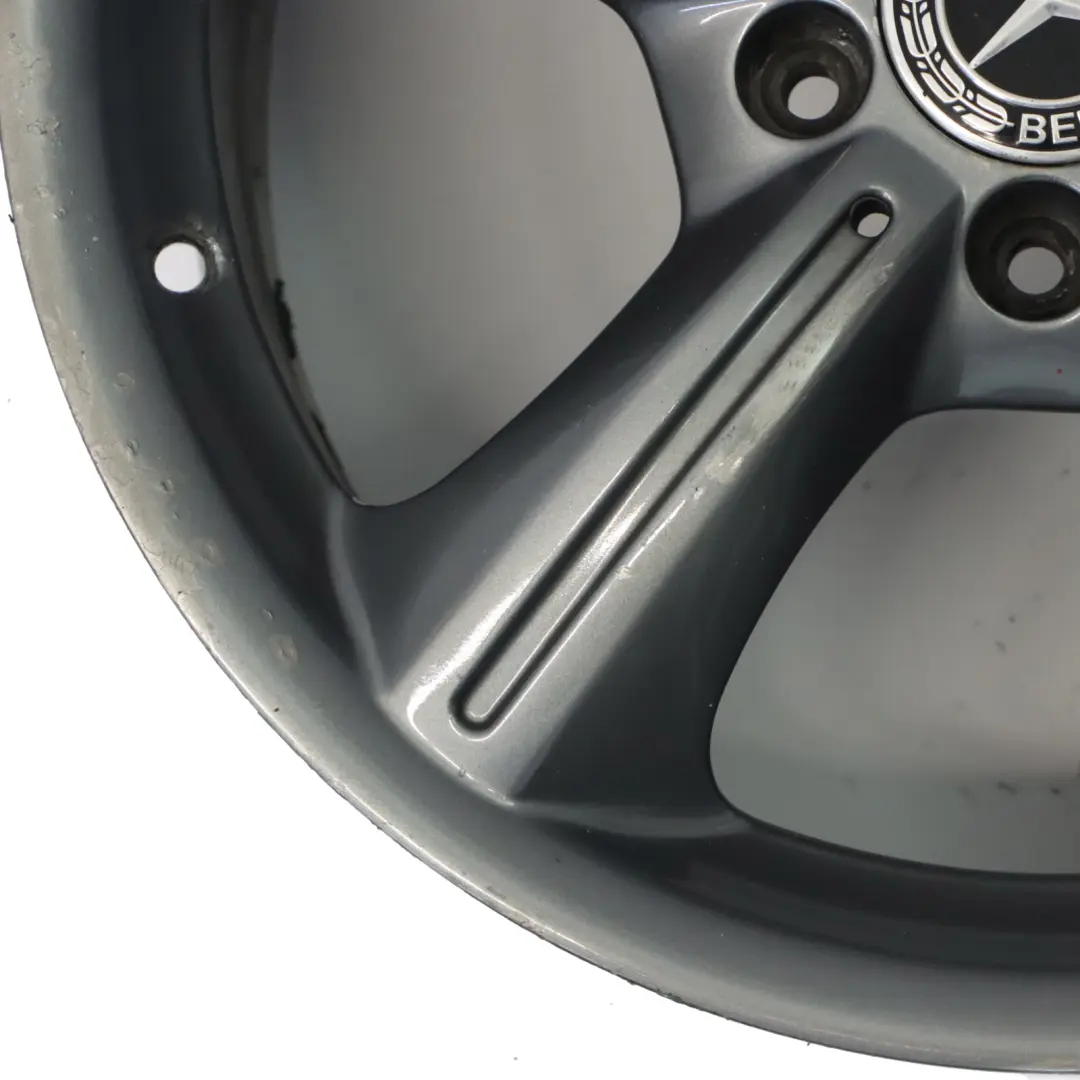 Leichtmetallfelge Grau 17" 7,5J ET:36 5-Speichen für Mercedes SLK R171 mit Teilenummer A1714011202 Mercedes SLK R171 Leichtmetallfelge Grau 17" 7,5J ET:36 5-Speichen - SKU A1714011202-4 - Teilenummer A1714011202