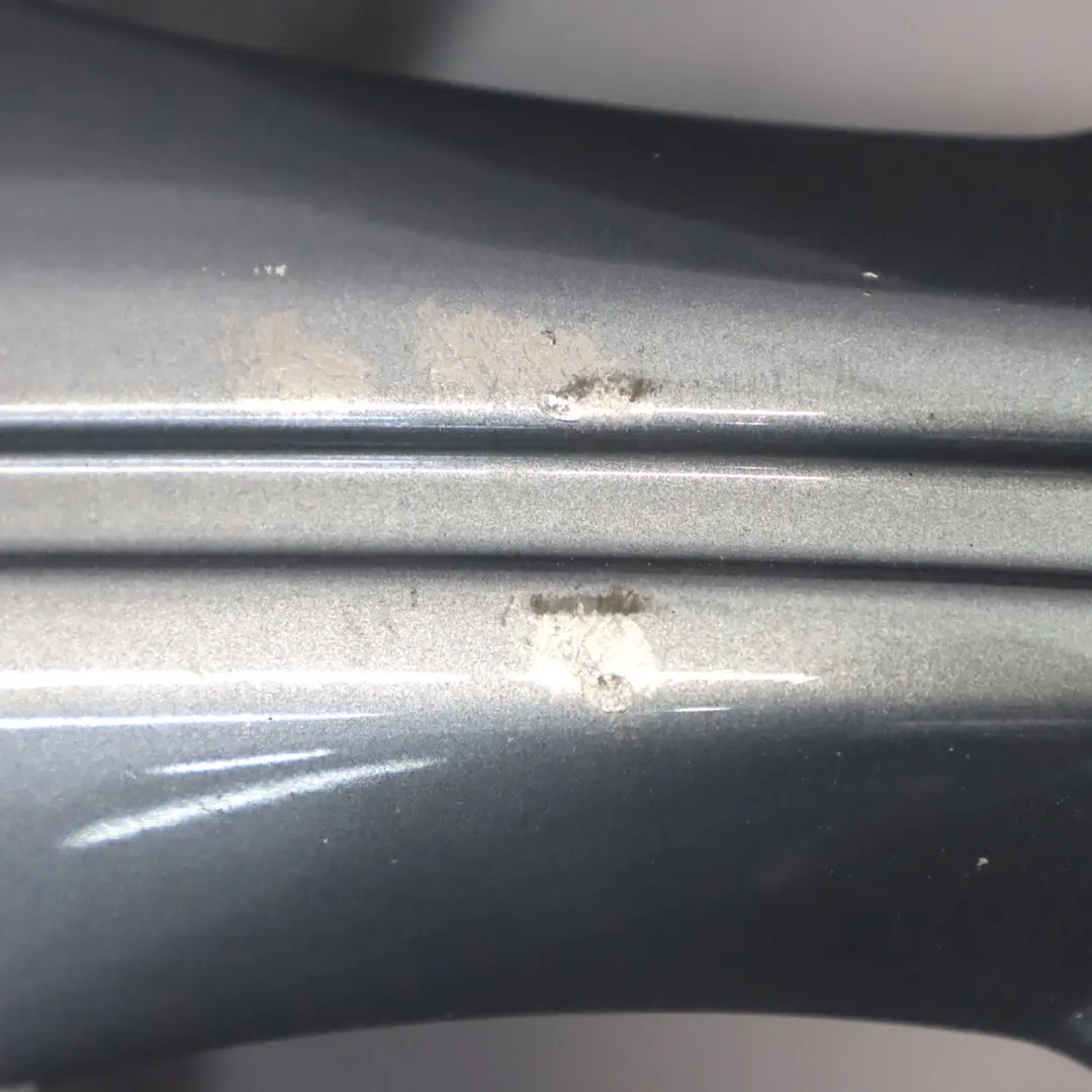 Jante arrière alliage Gris 17" 8,5J ET:30 5-Parler pour Mercedes SLK R171 à propos du numéro de pièce A1714011302 Mercedes SLK R171 Jante arrière alliage Gris 17" 8,5J ET:30 5-Parler - SKU A1714011302-1 - Numéro de pièce A1714011302