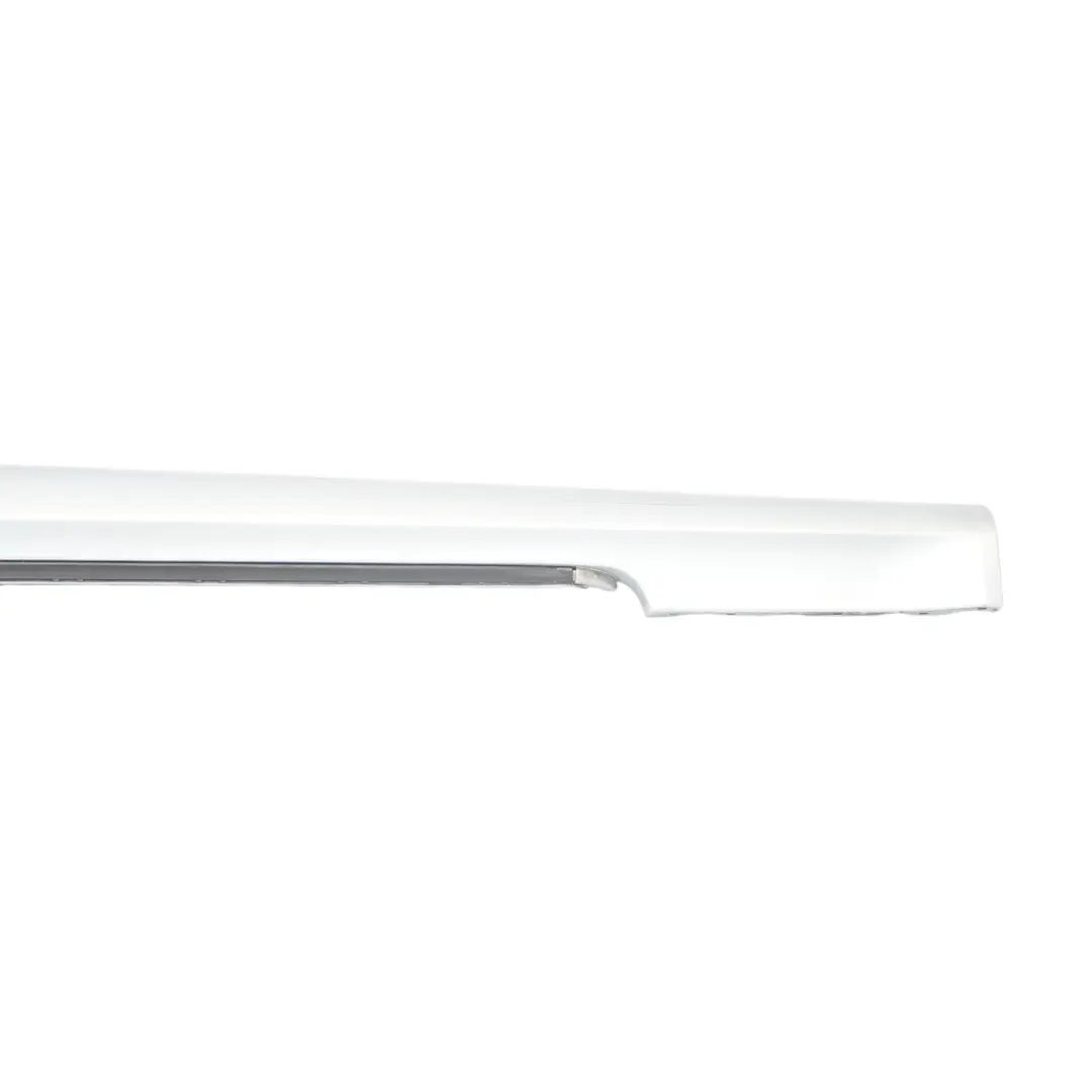 Mercedes R171 Faldón cubre umbral de puerta izquierdo Tellurium Silver 762 - SKU A1716980154-TES - Número de pieza A1716980154