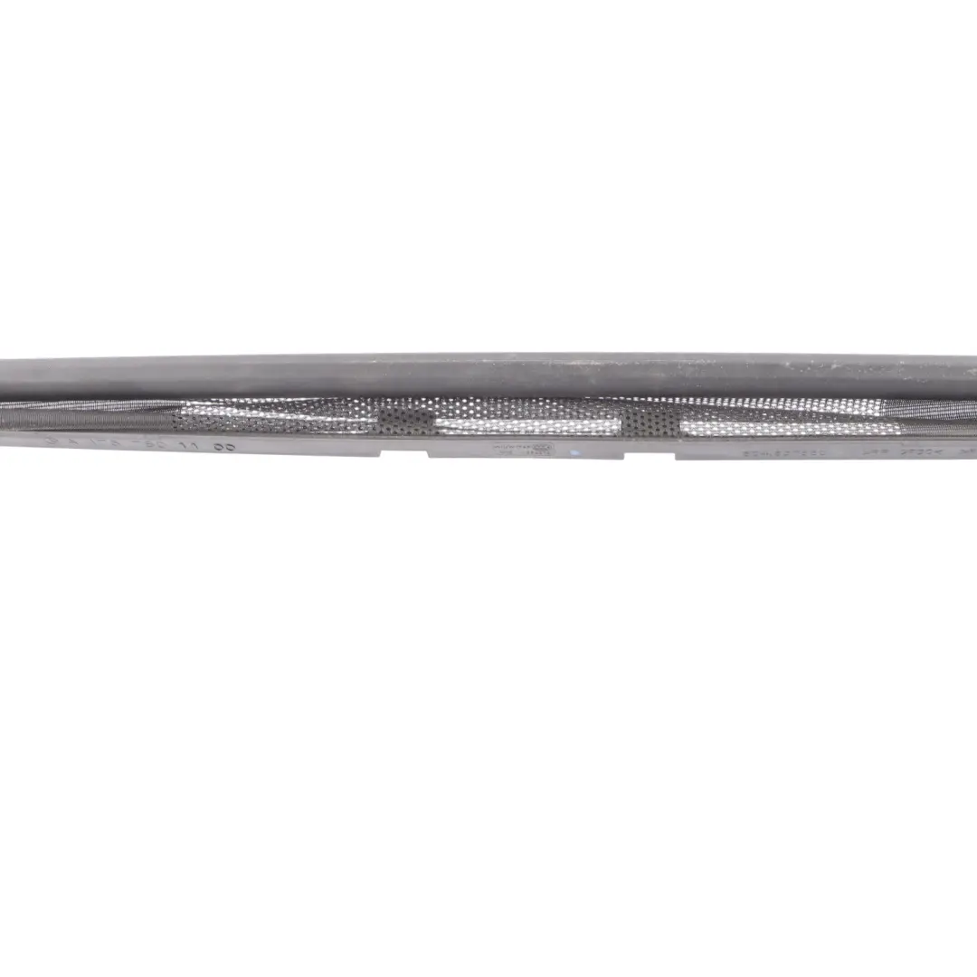 déflecteur d'air toit panoramique pour Mercedes W205 à propos du numéro de pièce A1767801100 Mercedes W205 déflecteur d'air toit panoramique - SKU A1767801100 - Numéro de pièce A1767801100