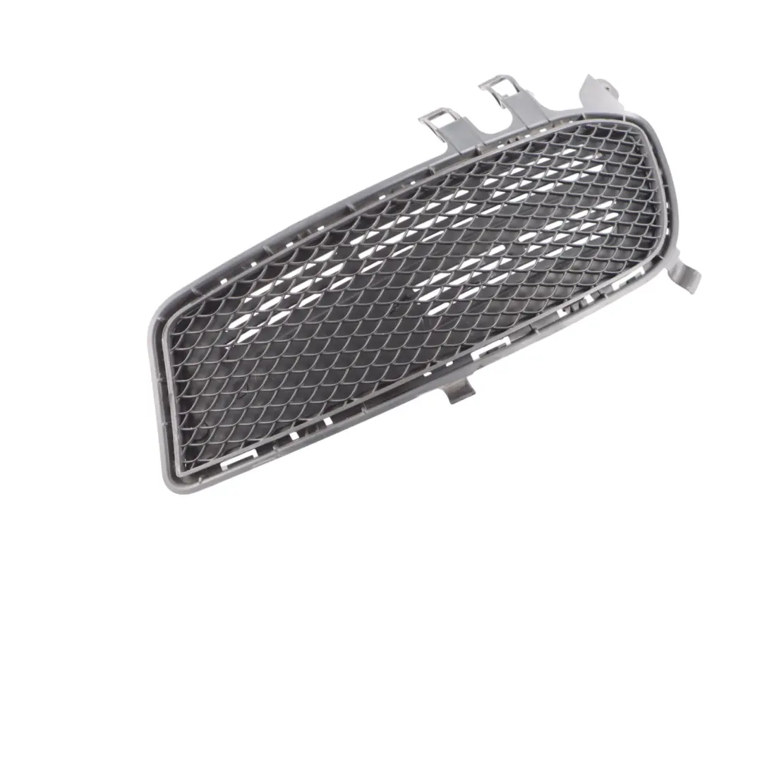 Grille Calandre Avant Droite Protection Pare Chocs Mercedes W176 AMG - SKU A1768851622 - Numéro de pièce A1768851622