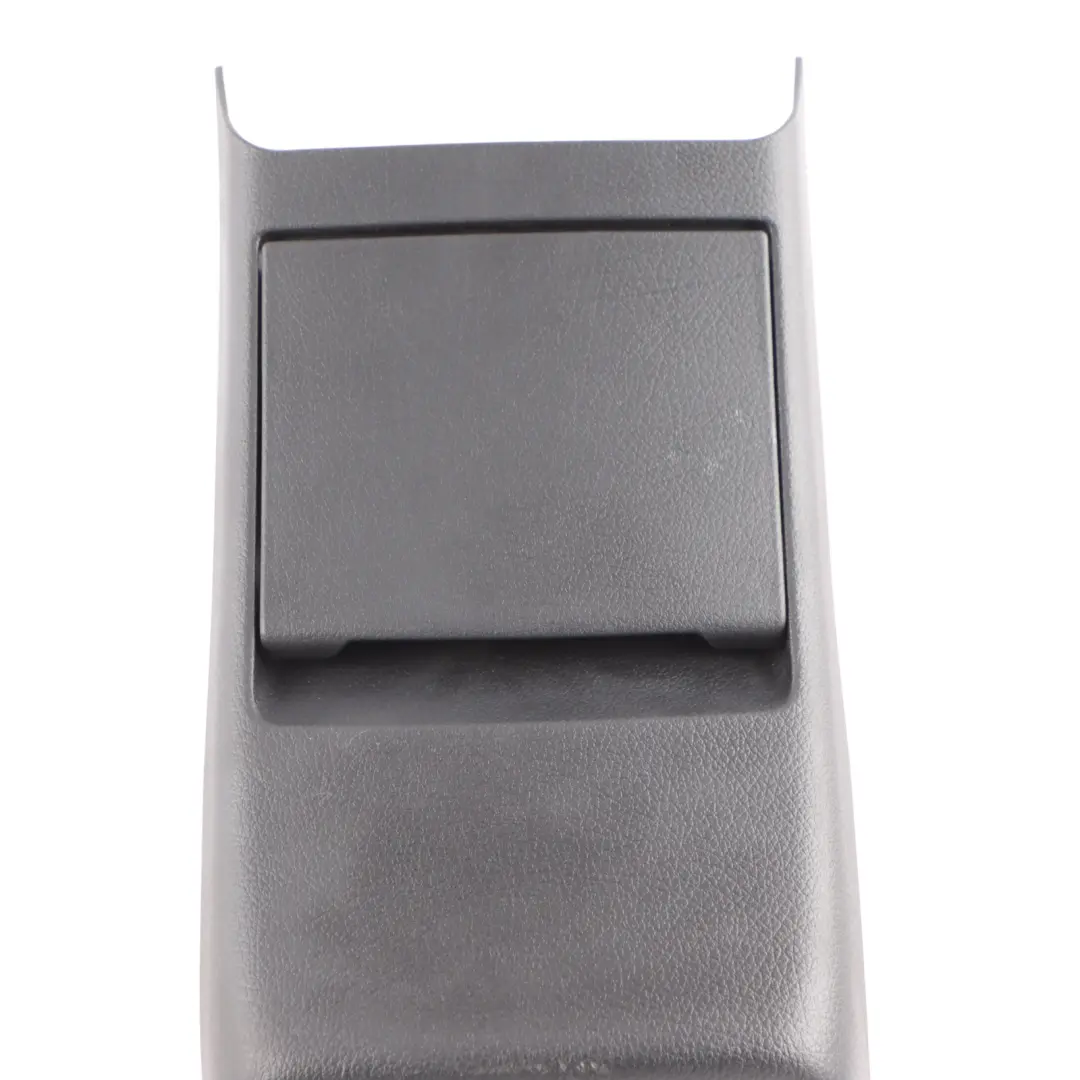 Mittelkonsole Hintere Lüftungsdüse Schwarz für Mercedes W177 mit Teilenummer A1776803701 Mercedes W177 Mittelkonsole Hintere Lüftungsdüse Schwarz - SKU A1776803701 - Teilenummer A1776803701