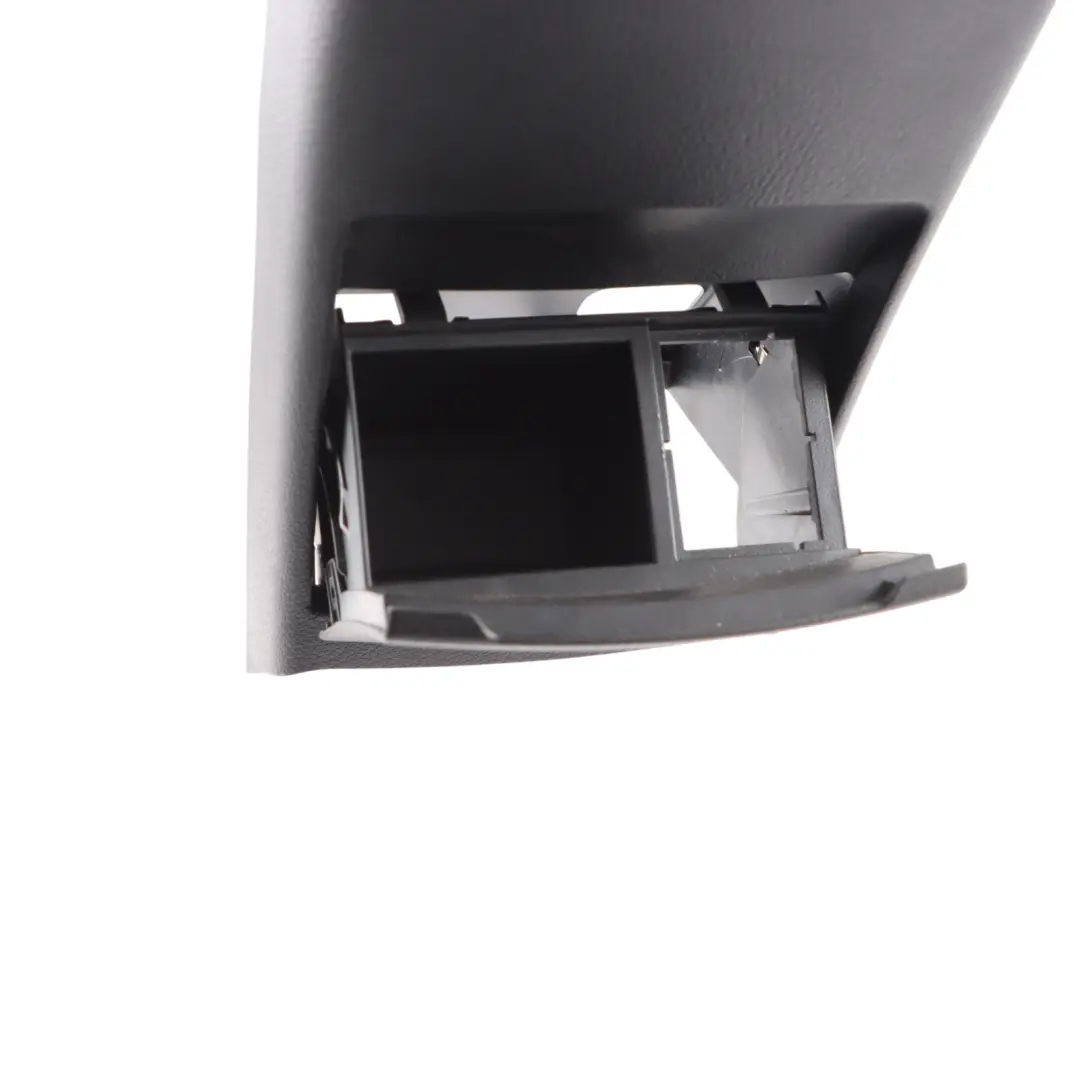 Mercedes W177 Console Centrale Buse d'aération arrière Plateau Noir - SKU A1776803701 - Numéro de pièce A1776803701