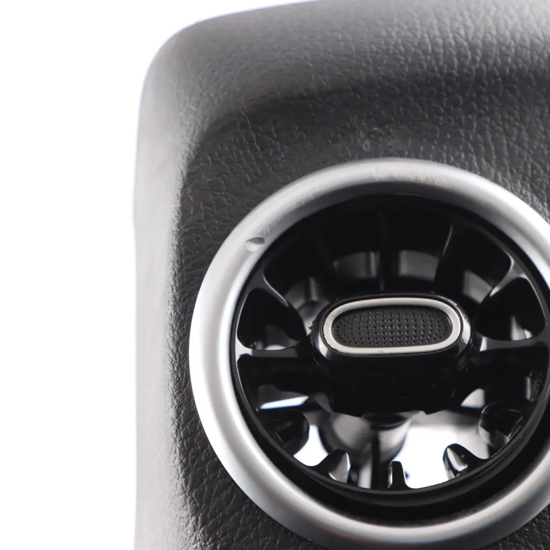 Bandeja de rejilla de ventilación trasera consola central Negro para Mercedes W177 con número de pieza A1776803701 Mercedes W177 Bandeja de rejilla de ventilación trasera consola central Negro - SKU A1776803701 - Número de pieza A1776803701