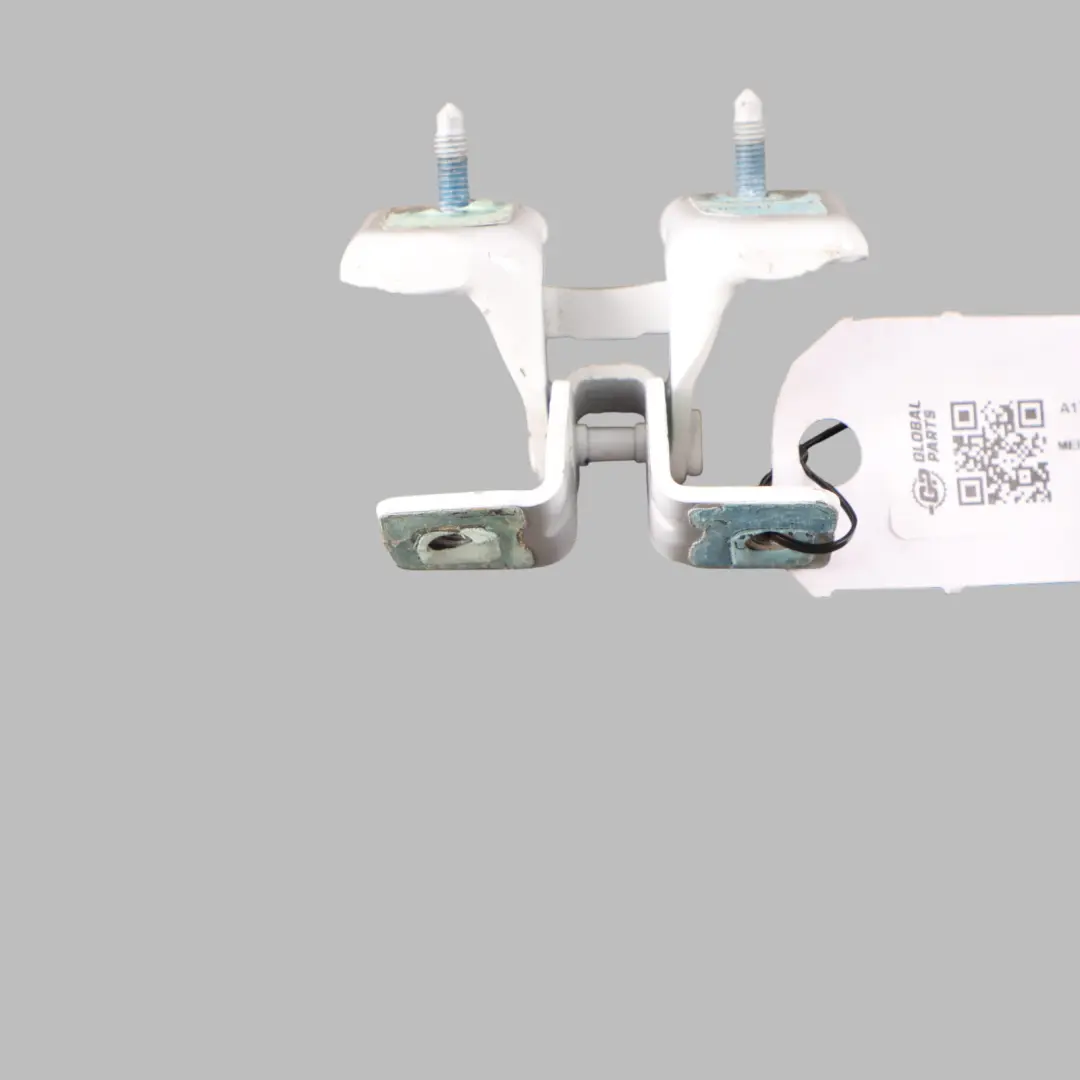 Heck Koffer Raum Klappen Scharnier Rechts Polar Weiß 149 für Mercedes W177 mit Teilenummer A1777403600 Mercedes W177 Heck Koffer Raum Klappen Scharnier Rechts Polar Weiß 149 - SKU A1777403600-POL - Teilenummer A1777403600