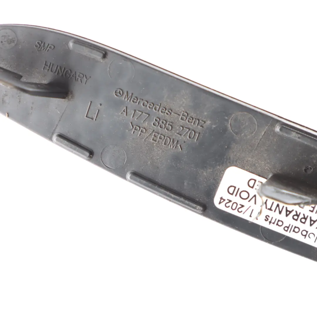 Paraurti posteriore Griglia Coprire sinistra per Mercedes W177 AMG con numero di parte A1778852701 Mercedes W177 AMG Paraurti posteriore Griglia Coprire sinistra - SKU A1778852701 - Numero di parte A1778852701