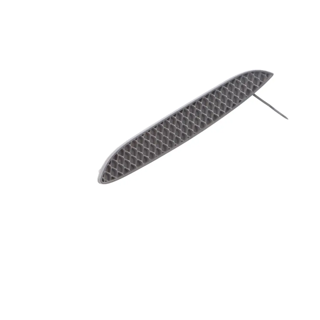 Cache garniture grille de pare-chocs arrière droit pour Mercedes W177 AMG à propos du numéro de pièce A1778852801 Mercedes W177 AMG Cache garniture grille de pare-chocs arrière droit - SKU A1778852801 - Numéro de pièce A1778852801