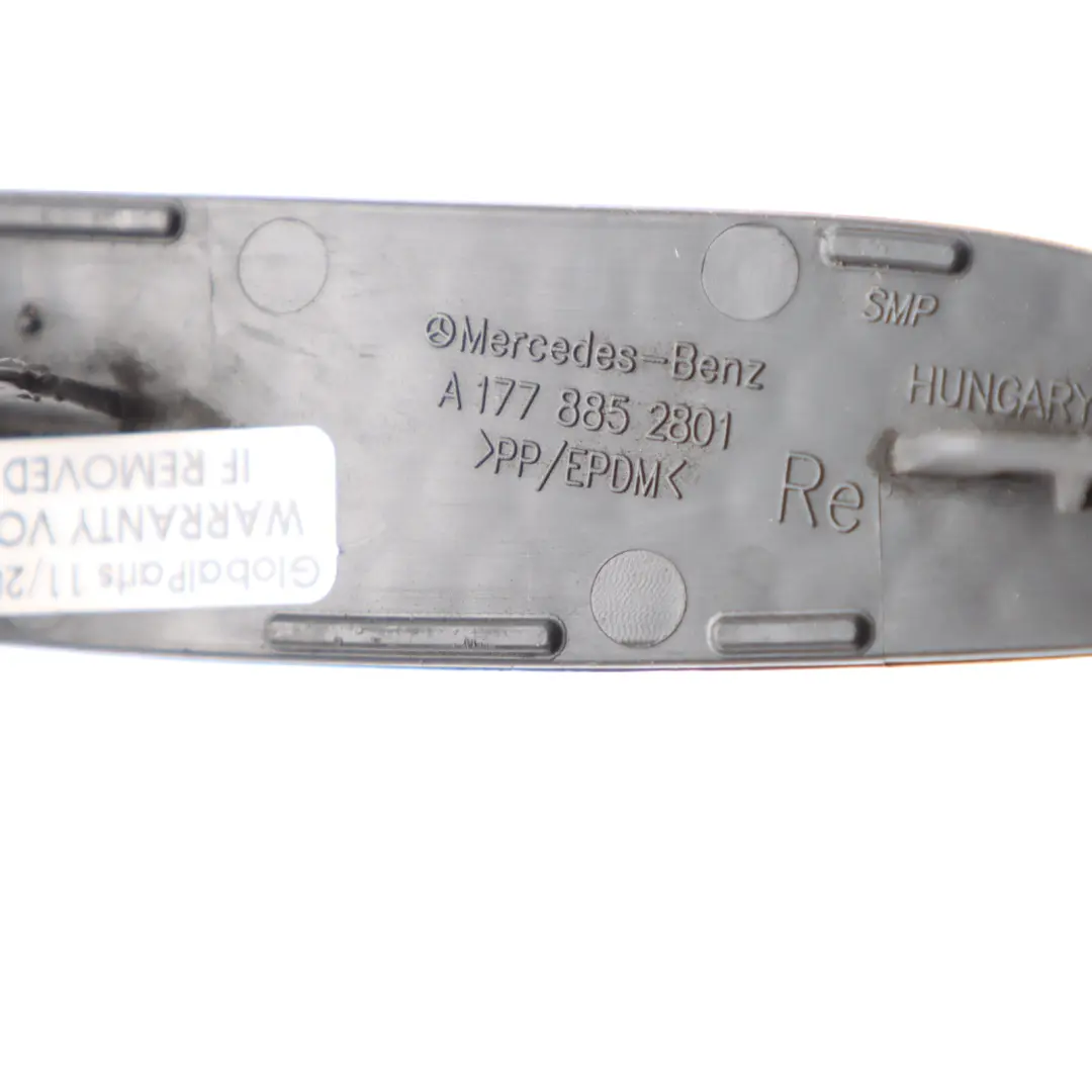 Parachoques Trasero Rejilla Cubierta Derecha para Mercedes W177 AMG con número de pieza A1778852801 Mercedes W177 AMG Parachoques Trasero Rejilla Cubierta Derecha - SKU A1778852801 - Número de pieza A1778852801