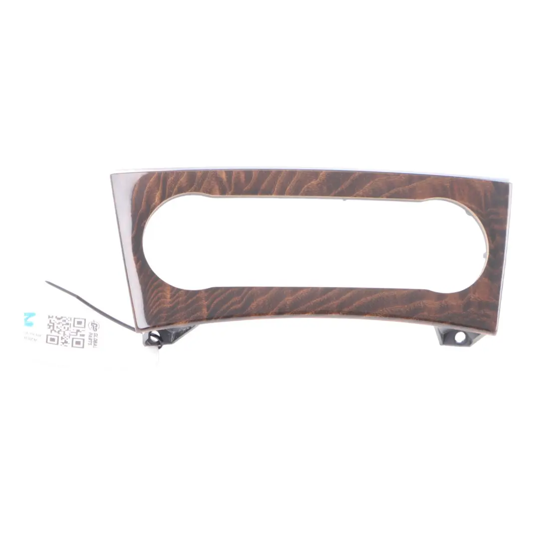 Panel Osłona Klimatyzacji Ogrzewania do Mercedes W203 o numerze A2036804182 Mercedes W203 Panel Osłona Klimatyzacji Ogrzewania - SKU A2036804182 - Numer Części A2036804182