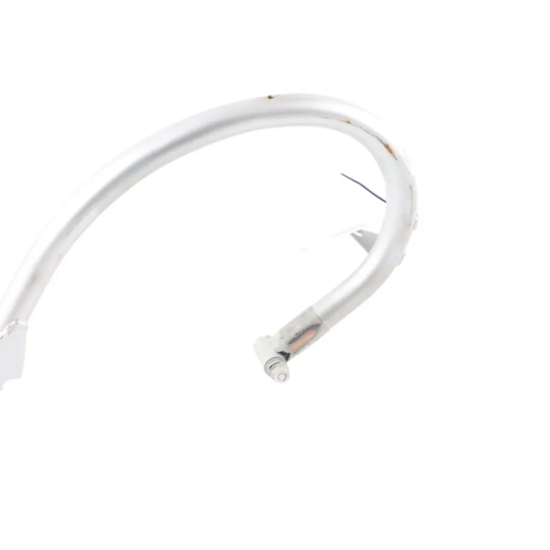 Cerniera Portellone Supporto Destro Argento Brillante 9744 per Mercedes W203 Sedan con numero di parte A2037500228 Mercedes W203 Sedan Cerniera Portellone Supporto Destro Argento Brillante 9744 - SKU A2037500228-BRS - Numero di parte A2037500228