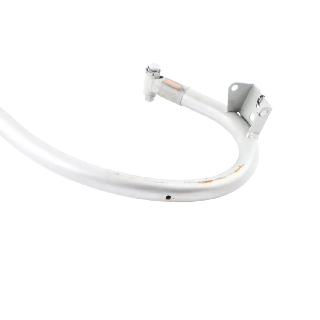 Cerniera Portellone Supporto Destro Argento Brillante 9744 per Mercedes W203 Sedan con numero di parte A2037500228 Mercedes W203 Sedan Cerniera Portellone Supporto Destro Argento Brillante 9744 - SKU A2037500228-BRS - Numero di parte A2037500228