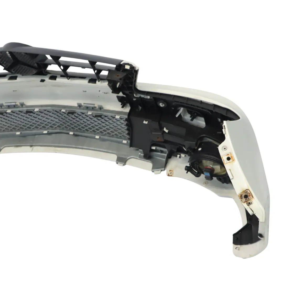 Zderzak Tylny Calcite White Biały - 650 do Mercedes W203 CL203 o numerze A2038801340 Mercedes W203 CL203 Zderzak Tylny Calcite White Biały - 650 - SKU A2038801340-CW - Numer Części A2038801340