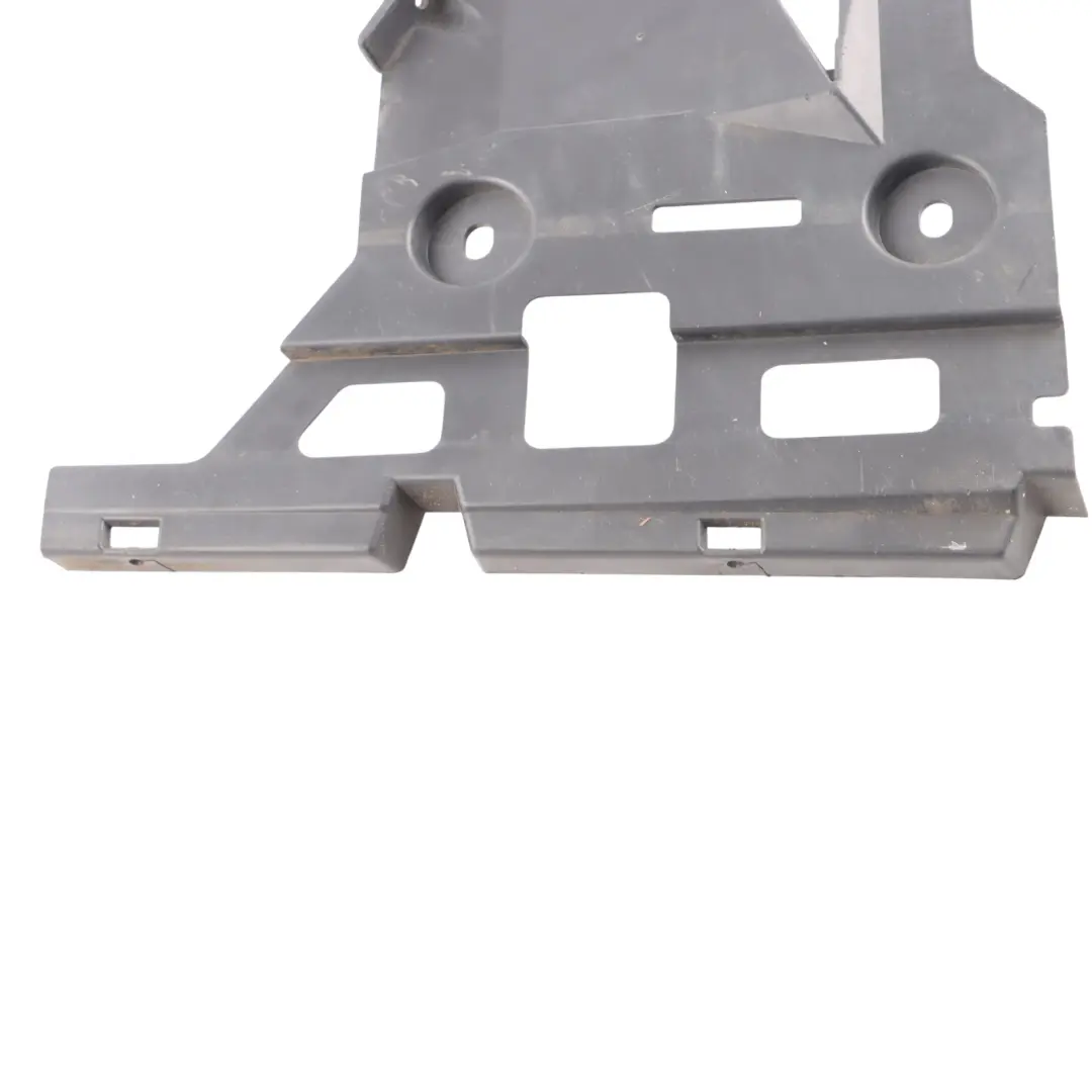 Mercedes W203 Montaggio Staffa Paraurti Posteriore Destra - SKU A2038851214 - Numero di parte A2038851214