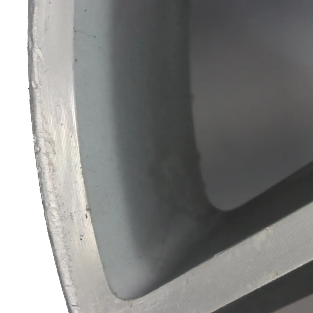 Cerchio in lega 5 doppie razze 17" 7,5J ET:47 per Mercedes W204 AMG con numero di parte A2044012300 Mercedes W204 AMG Cerchio in lega 5 doppie razze 17" 7,5J ET:47 - SKU A2044012300-1 - Numero di parte A2044012300