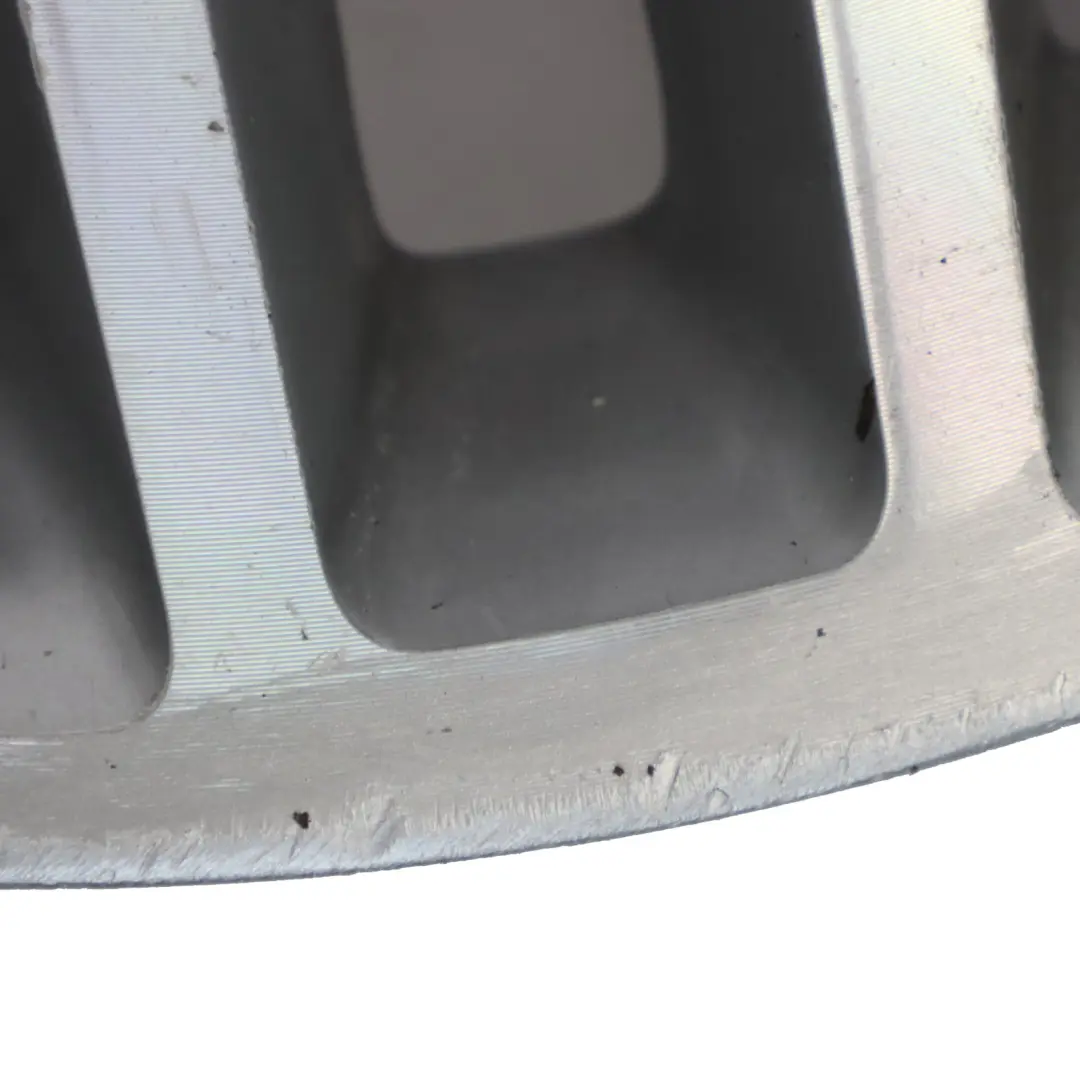 Felge Leicht metall 5 Doppelspeiche 17" 7,5J ET:47 für Mercedes W204 AMG mit Teilenummer A2044012300 Mercedes W204 AMG Felge Leicht metall 5 Doppelspeiche 17" 7,5J ET:47 - SKU A2044012300-1 - Teilenummer A2044012300