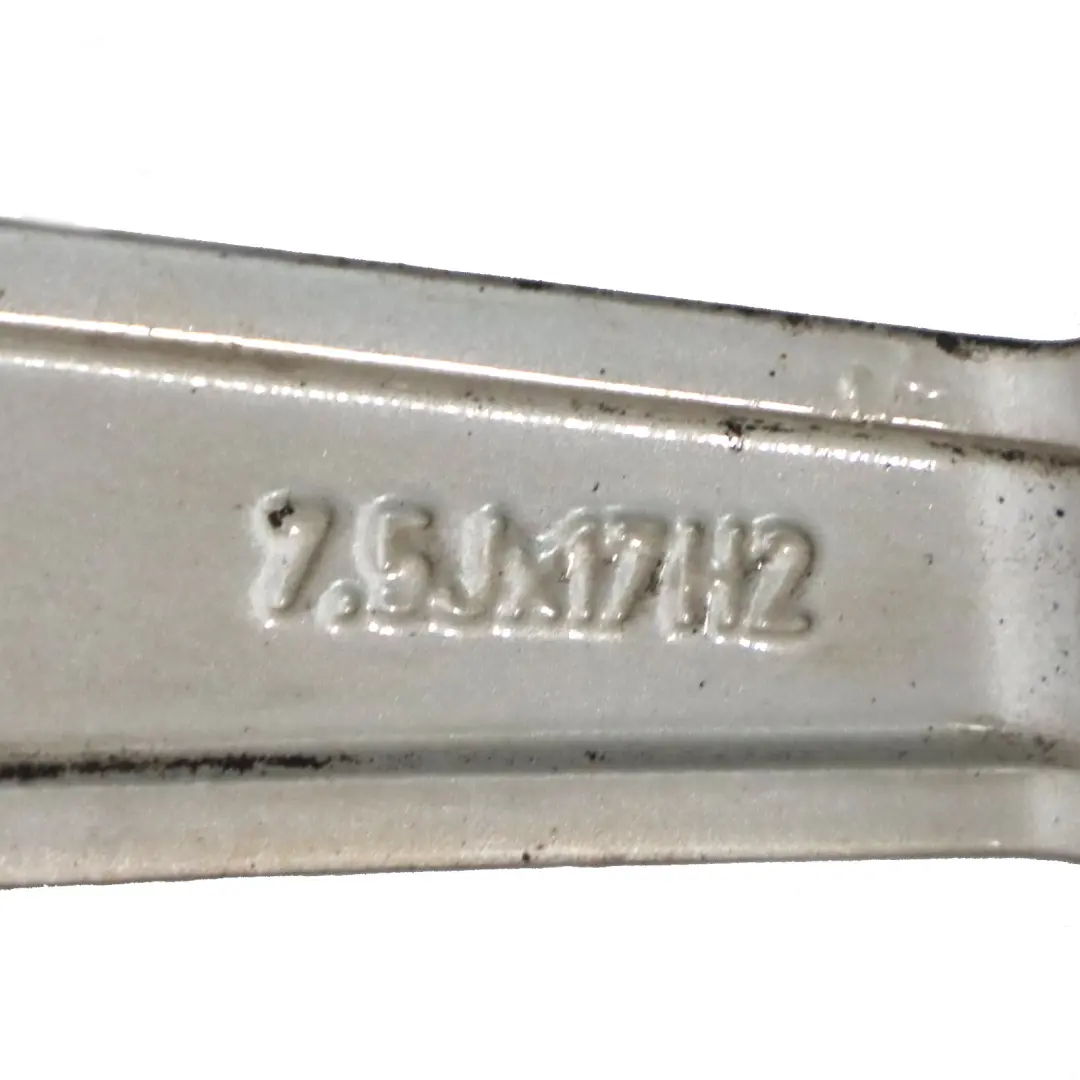 Argento Cerchio in Lega 17" ET:47 7,5J per Mercedes W204 AMG con numero di parte A2044019602 Mercedes W204 AMG Argento Cerchio in Lega 17" ET:47 7,5J - SKU A2044019602-2 - Numero di parte A2044019602