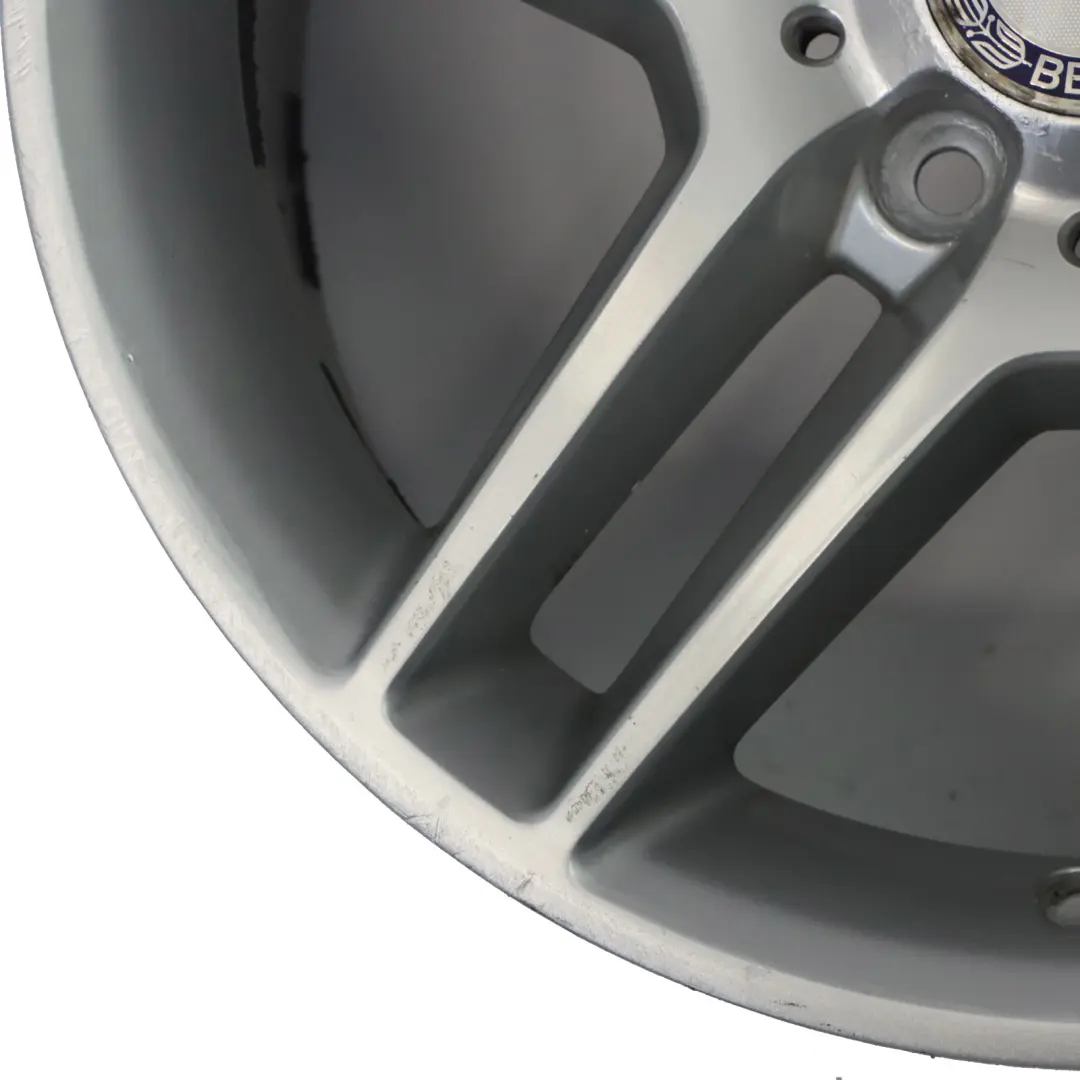 Llanta de aleación plateada 17" ET:47 7,5J para Mercedes W204 AMG con número de pieza A2044019602 Mercedes W204 AMG Llanta de aleación plateada 17" ET:47 7,5J - SKU A2044019602-3 - Número de pieza A2044019602